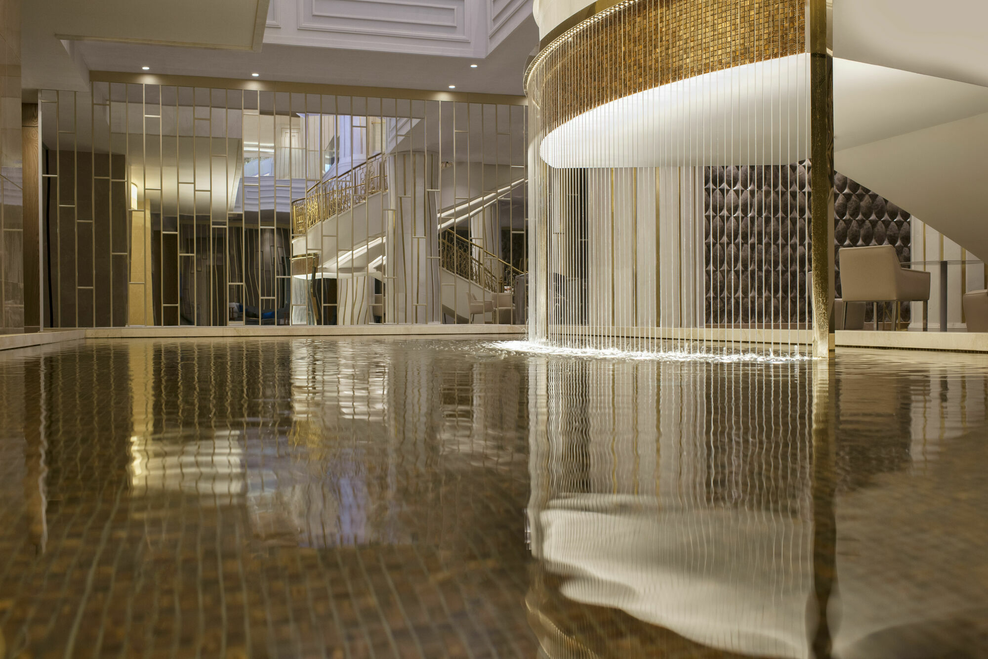 Elite World Grand Istanbul Basın Ekspres Hotel Exterior foto The lobby of the hotel